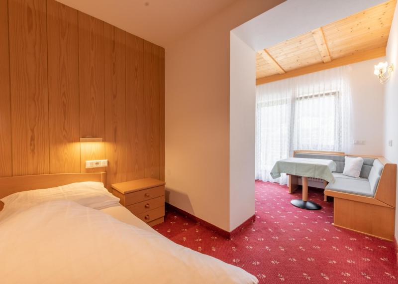 Doppelzimmer mit Sitzecke